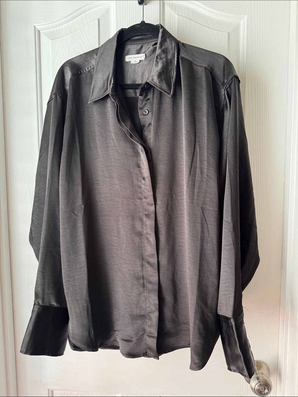 Good American Black Satin-Look Button-Down Blouse